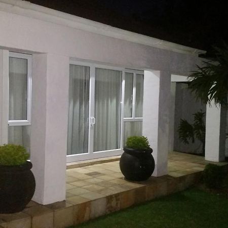 Ballina Ga-El Guesthouse Port Elizabeth Exteriör bild