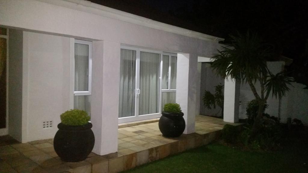 Ballina Ga-El Guesthouse Port Elizabeth Exteriör bild