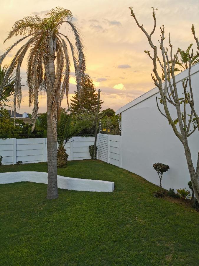Ballina Ga-El Guesthouse Port Elizabeth Exteriör bild