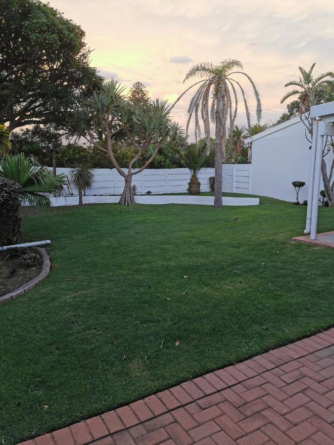 Ballina Ga-El Guesthouse Port Elizabeth Exteriör bild
